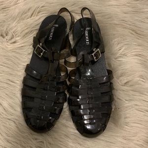 Strappy Jelly Sandle